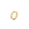 The NAVARRA SLIM RING by Roberto Coin is a minimalist piece in 18K yellow gold, showcasing interlocking geometric links against a plain white background.